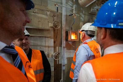 Podpisanie listu intencyjnego dotyczącego współpracy przy przygotowywaniu zielonych inwestycji w Rzeszowie. Fot. Grzegorz Bukała / Urząd Miasta Rzeszowa